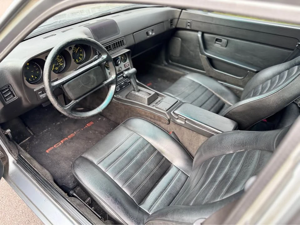 1983 Porsche 944 - Image 5 of 9