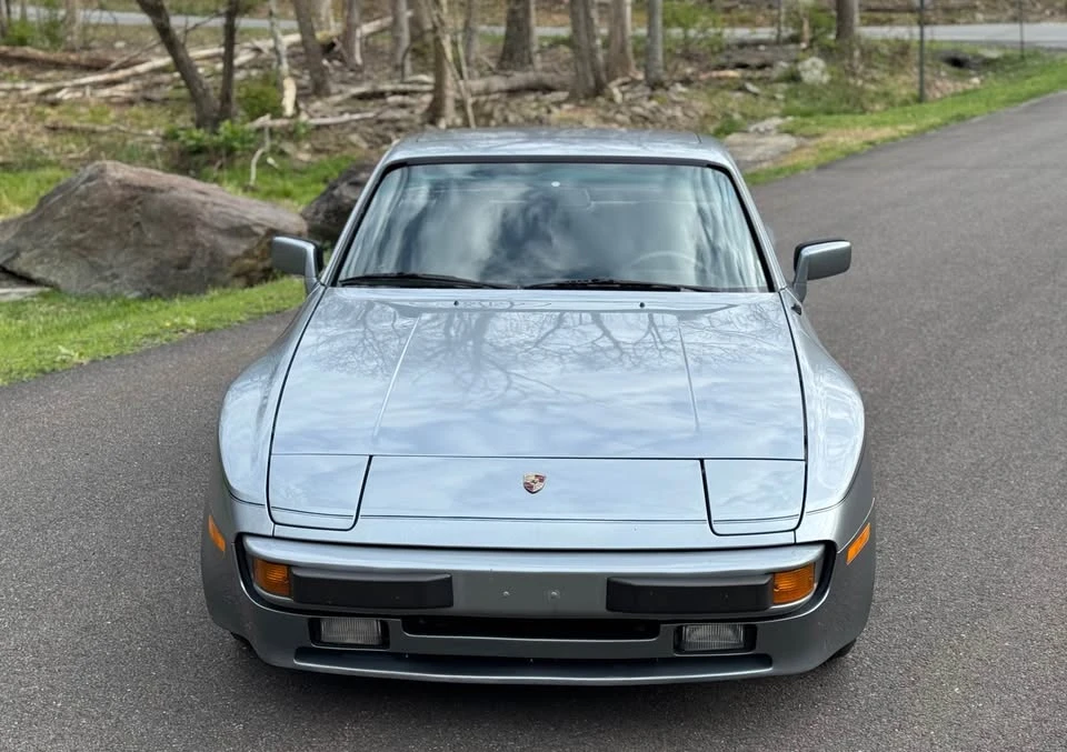 1983 Porsche 944 - Image 2 of 9