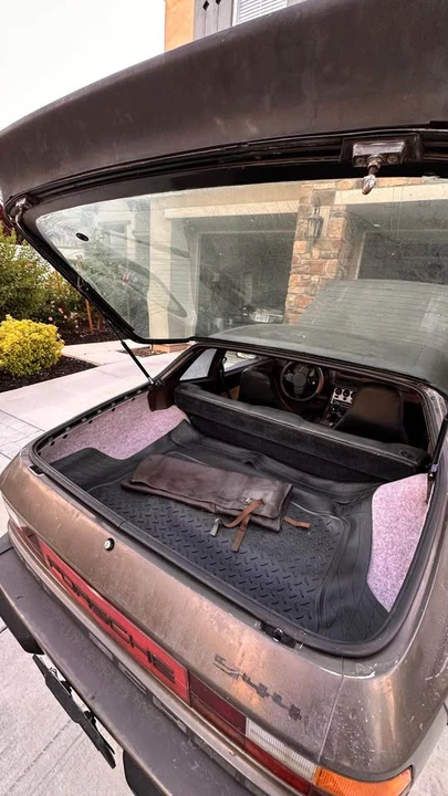 1983 Porsche 944 - Image 15 of 18