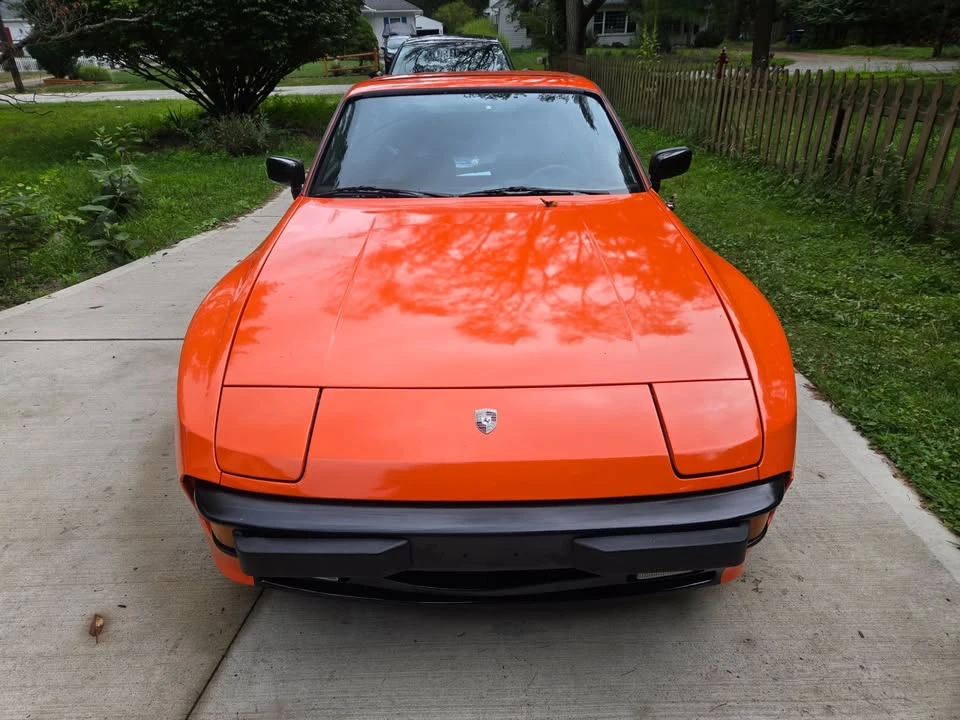 1983 Porsche 911 - Image 2 of 8