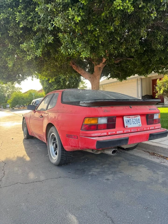 1983 Porsche 944 - Image 2 of 2