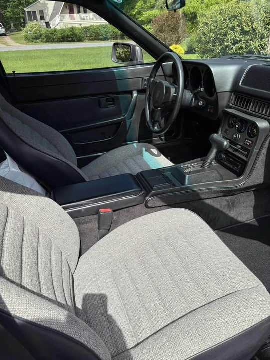 1983 Porsche 944 - Image 8 of 9