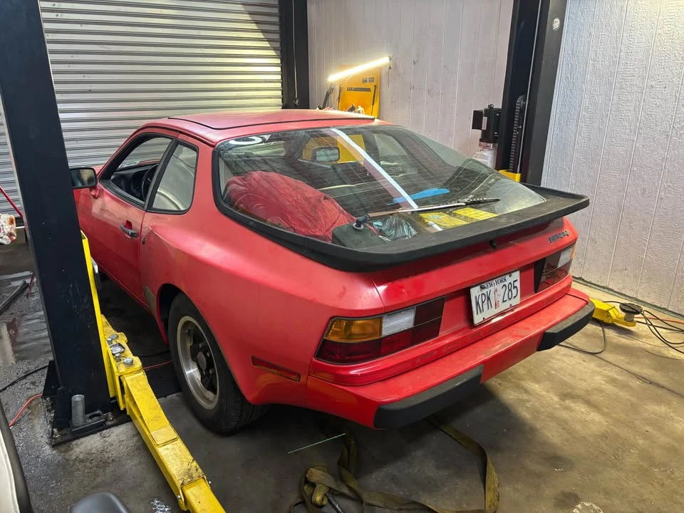 1983 Porsche 944 - Image 3 of 10
