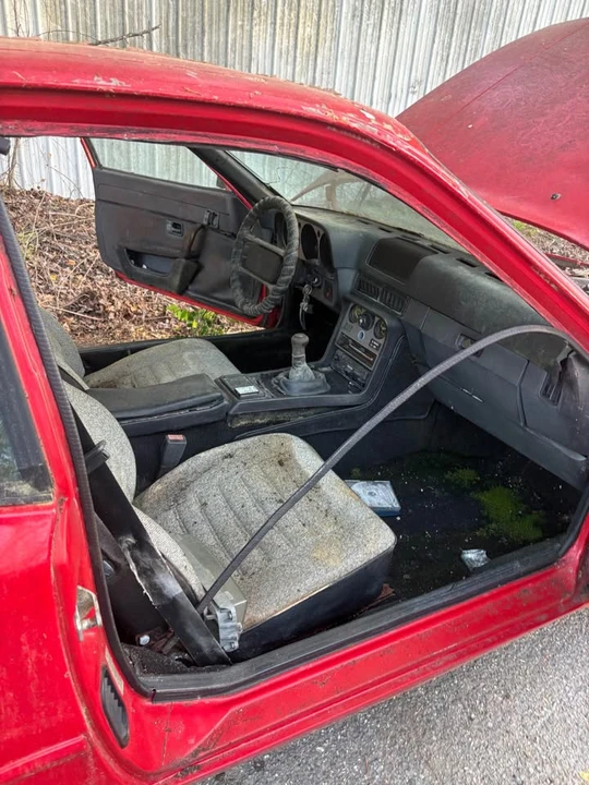 1983 Porsche 944 - Image 11 of 15