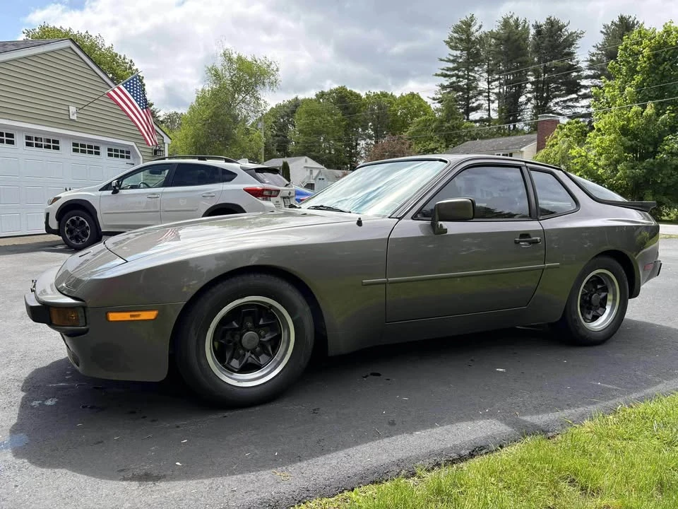 1983 Porsche 944 - Image 4 of 9