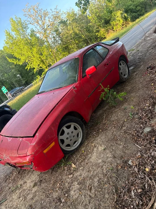 1983 Porsche 944 - Image 2 of 15