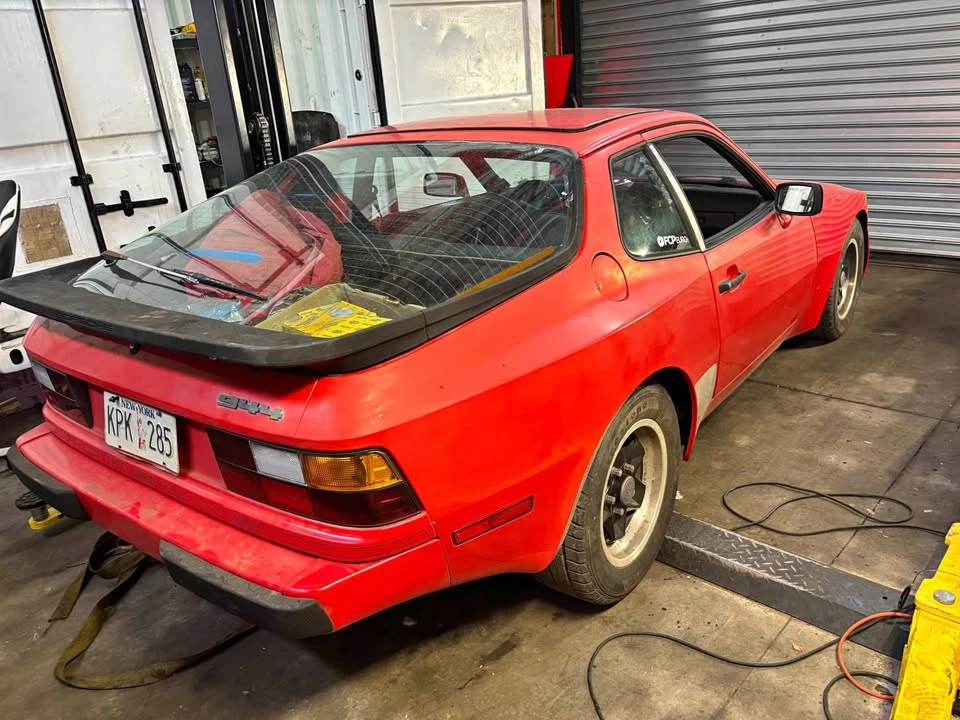 1983 Porsche 944 - Image 2 of 11