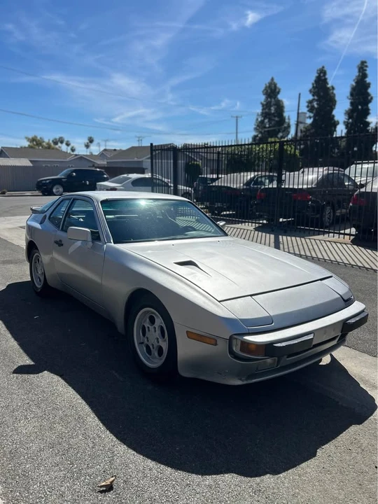 1983 Porsche 944 - Image 2 of 19