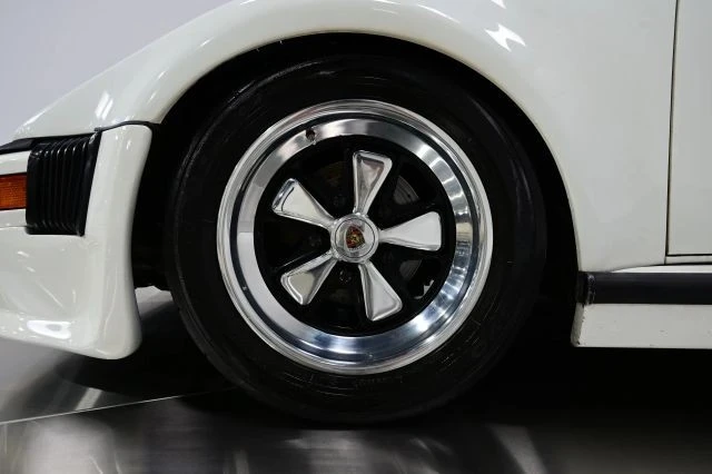 1983 Porsche 911 Carrera SC - Image 14 of 21