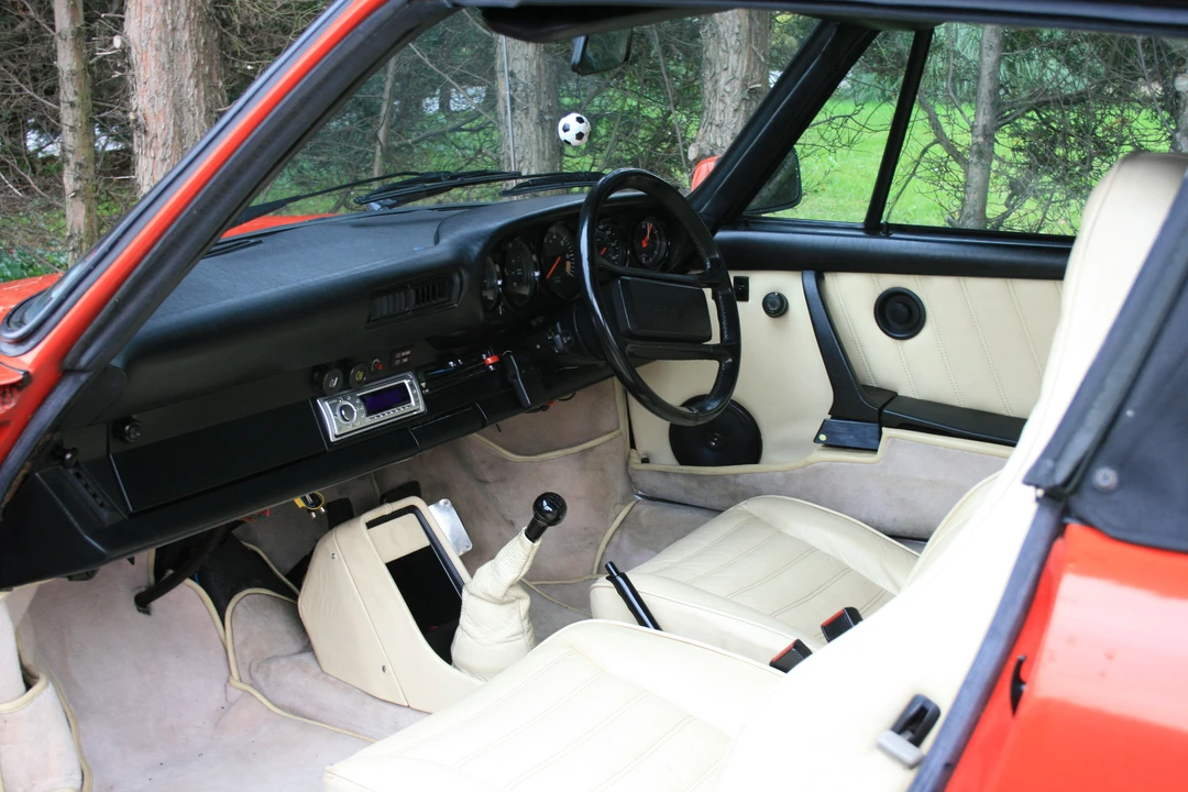 1983 Porsche 911 Carrera SC - Image 4 of 4