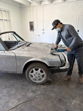 1983 Porsche 911 Carrera 2 Cabriolet 2D