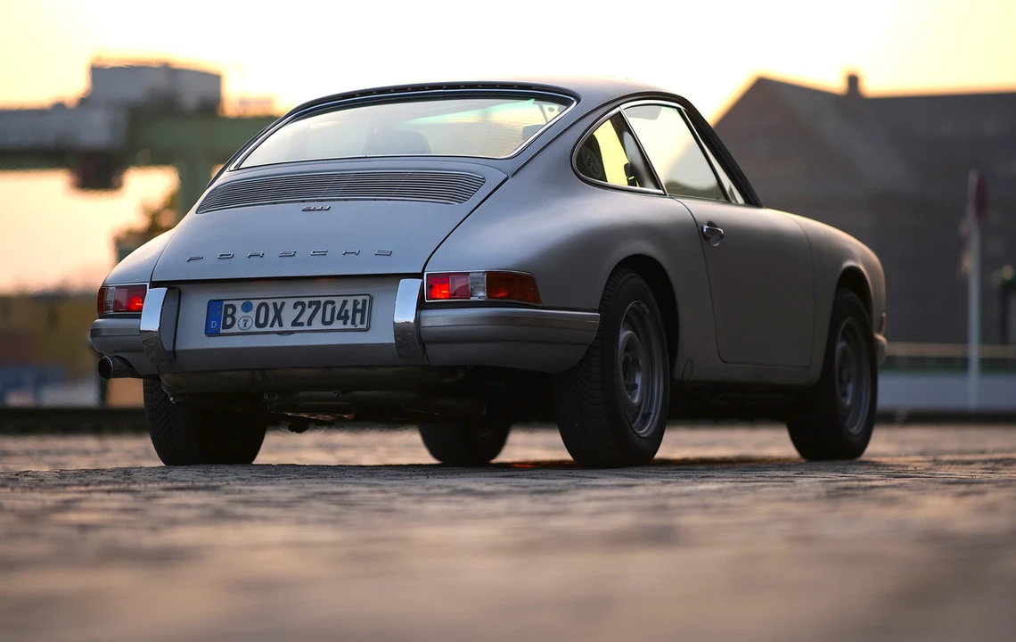 1983 Porsche 911 Carrera 3.2 - Image 17 of 30