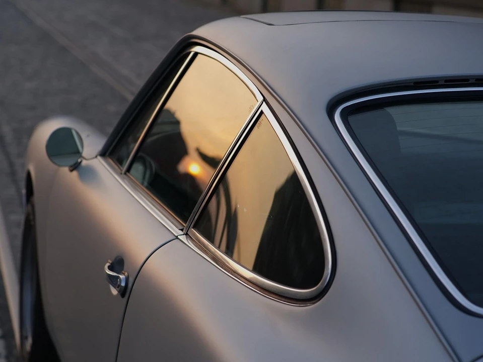 1983 Porsche 911 Carrera 3.2 - Image 6 of 30