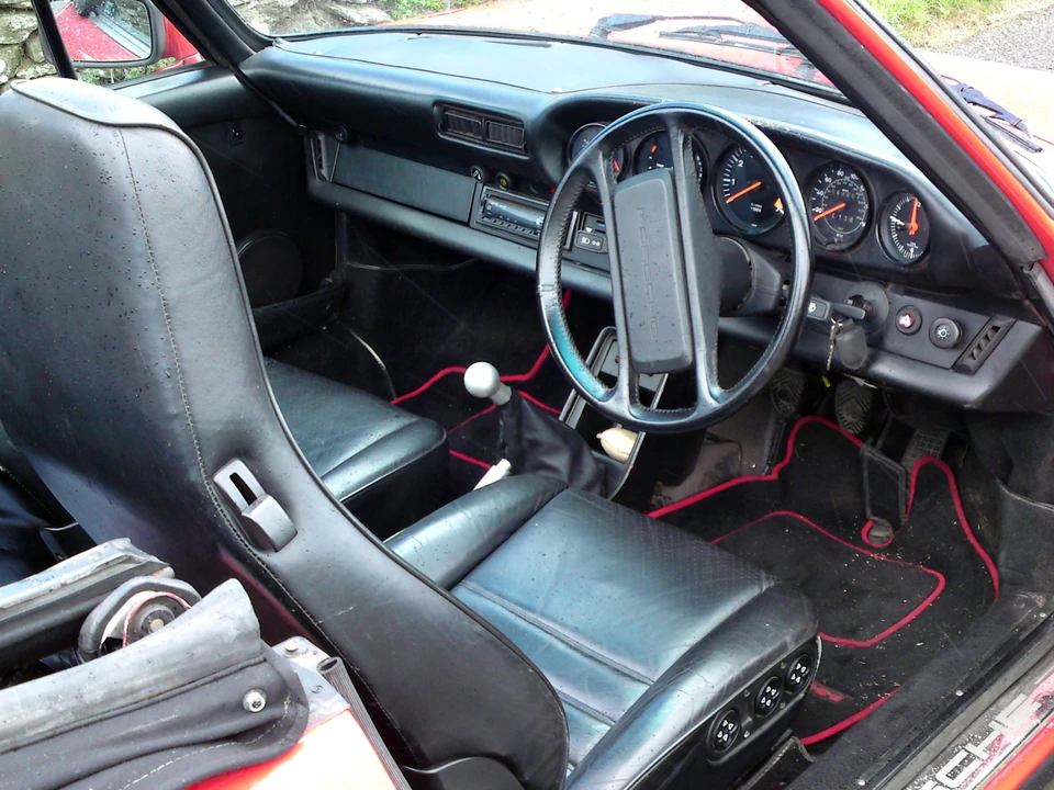 1983 Porsche 911 Carrera SC - Image 2 of 3