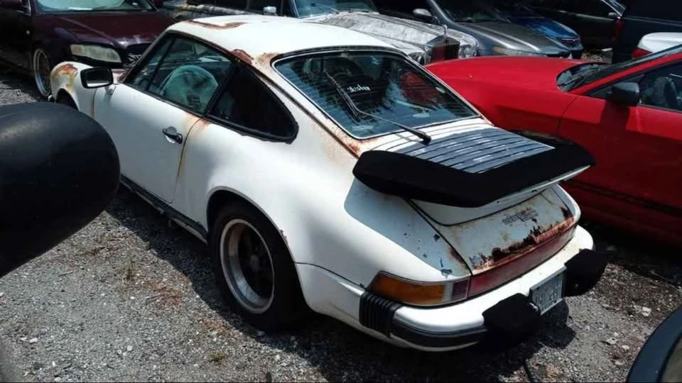 1983 Porsche 911 Carrera SC - Image 3 of 4