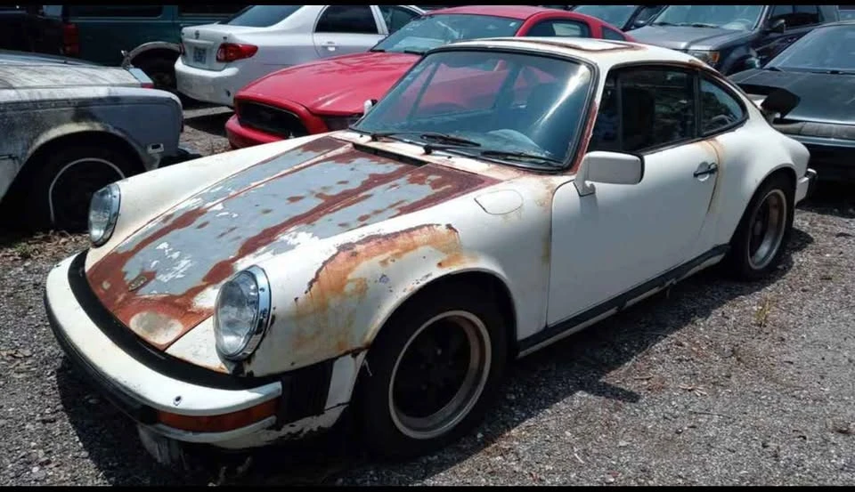 1983 Porsche 911 Carrera SC - Image 2 of 4