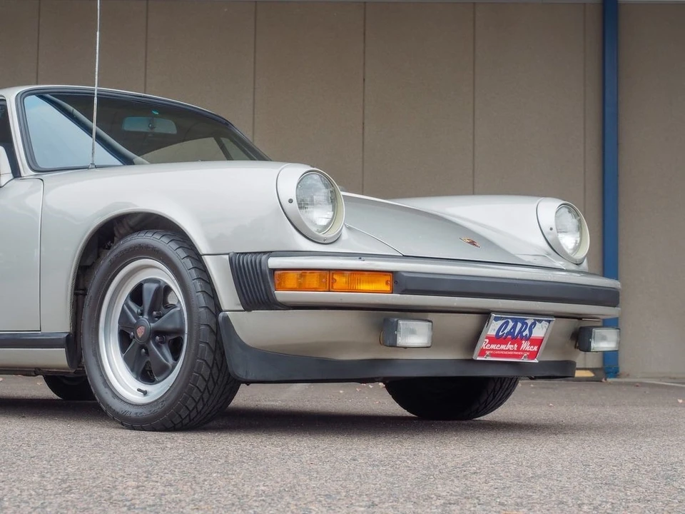 1983 Porsche 911 Carrera SC - Image 6 of 12
