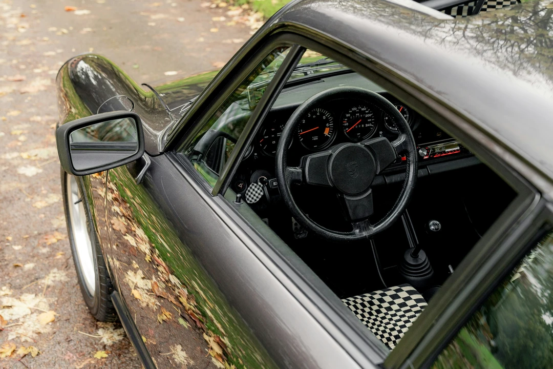 1983 Porsche 911 Carrera SC - Image 4 of 21