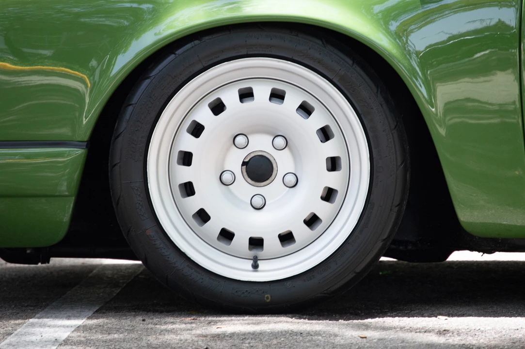 1983 Porsche 911 Carrera SC - Image 9 of 31