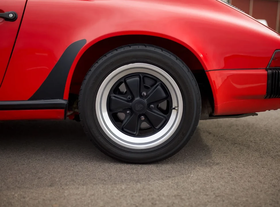 1983 Porsche 911 Carrera SC - Image 13 of 15