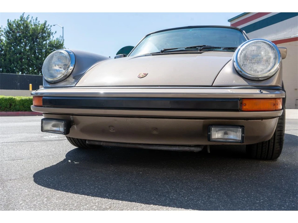 1983 Porsche 911 Carrera SC - Image 9 of 31
