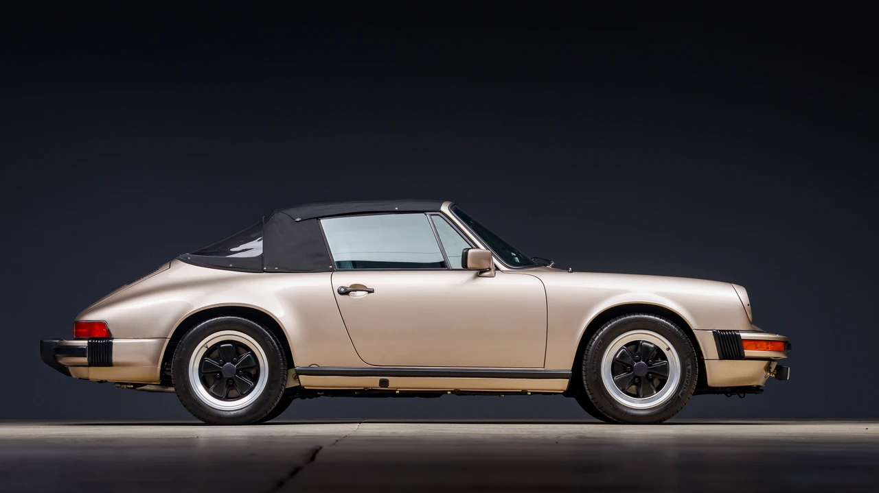 1983 Porsche 911 Carrera SC - Image 16 of 31
