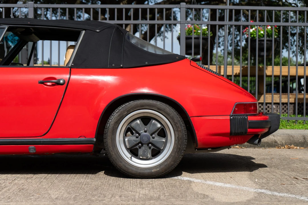 1983 Porsche 911 Carrera SC - Image 16 of 31