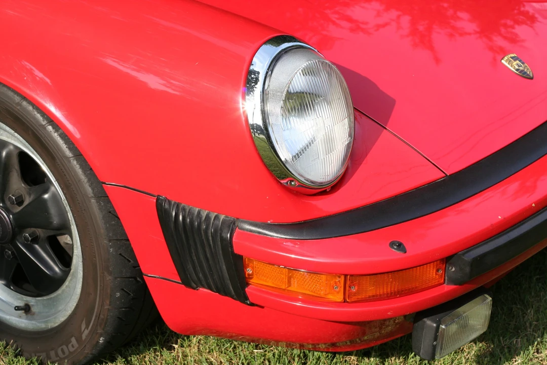 1983 Porsche 911 Carrera SC - Image 17 of 31