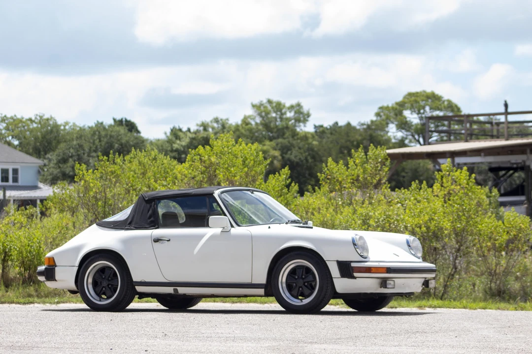 1983 Porsche 911 Carrera SC - Image 10 of 31