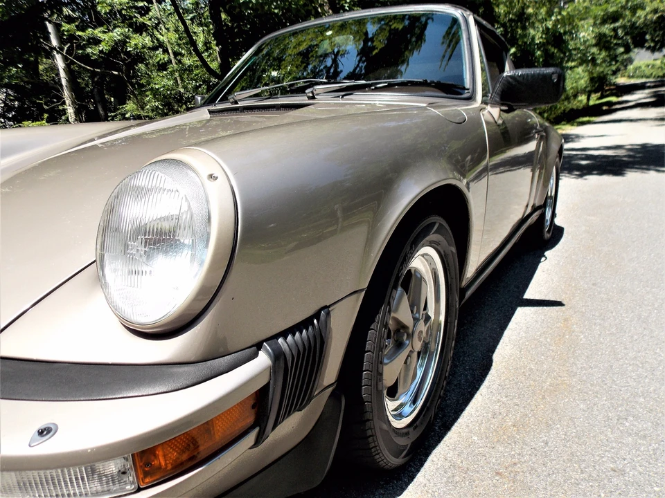 1983 Porsche 911 Carrera SC - Image 15 of 31