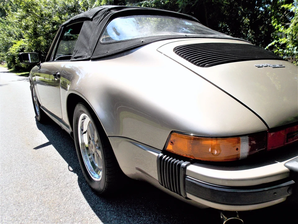 1983 Porsche 911 Carrera SC - Image 17 of 31