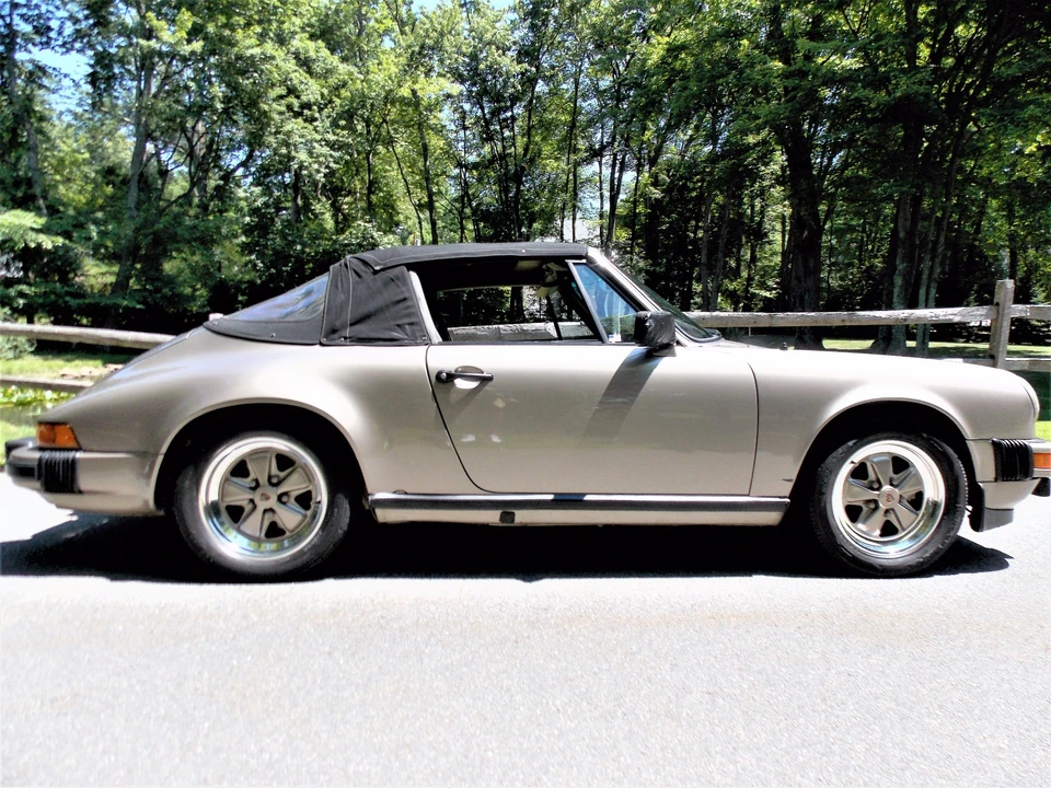 1983 Porsche 911 Carrera SC - Image 9 of 31