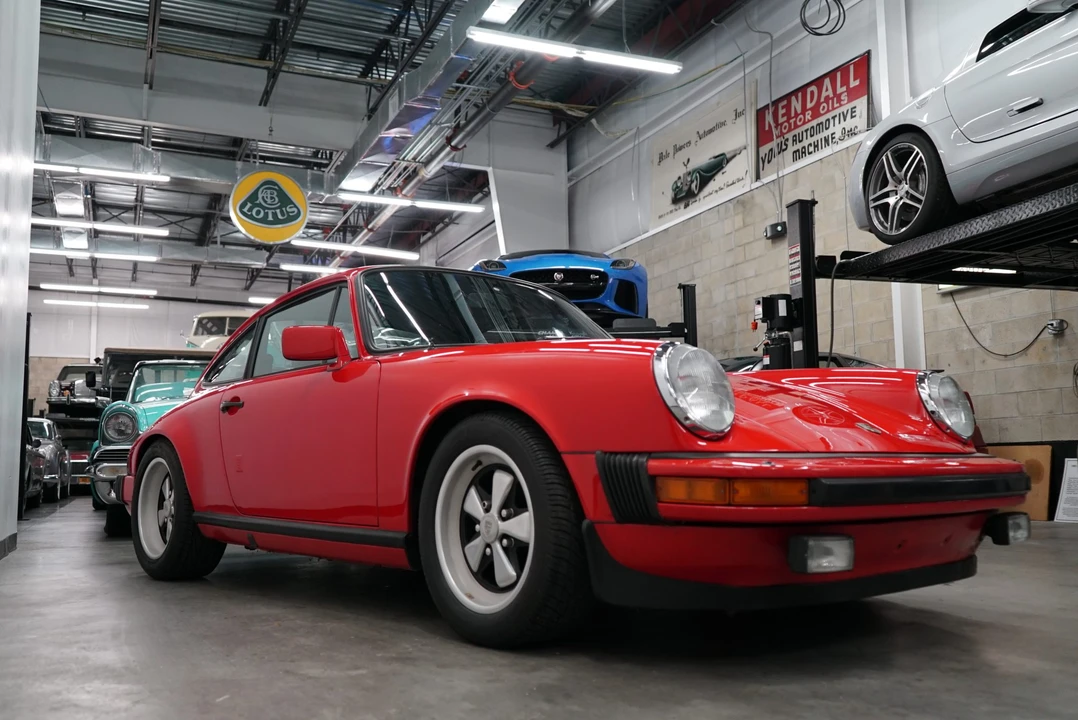 1983 Porsche 911 Carrera SC - Image 16 of 31
