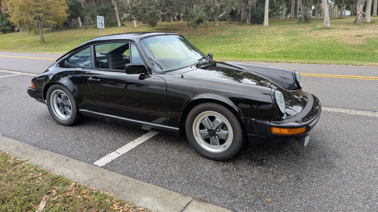 1983 Porsche 911 Carrera SC - Image 17 of 31