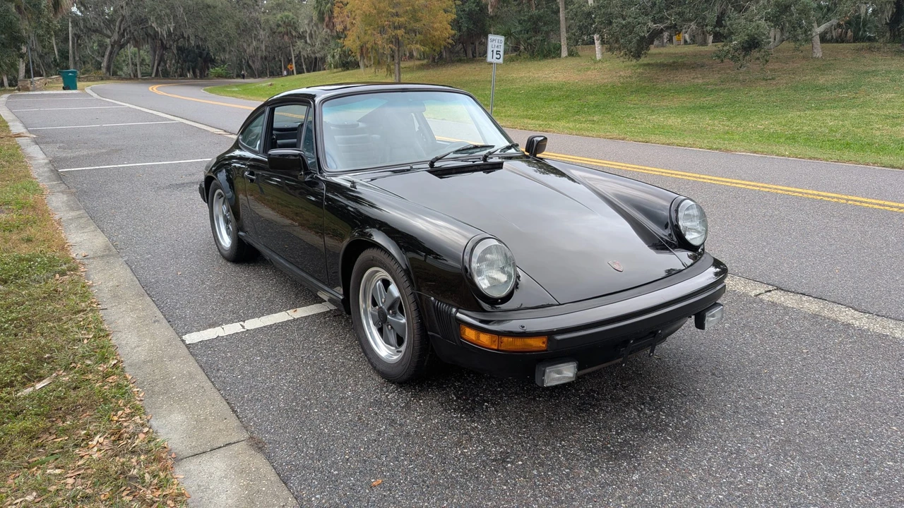 1983 Porsche 911 Carrera SC - Image 16 of 31