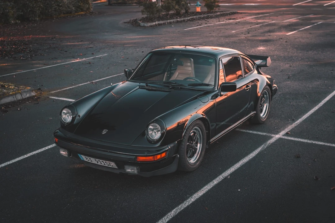 1983 Porsche 911 Carrera SC - Image 5 of 31