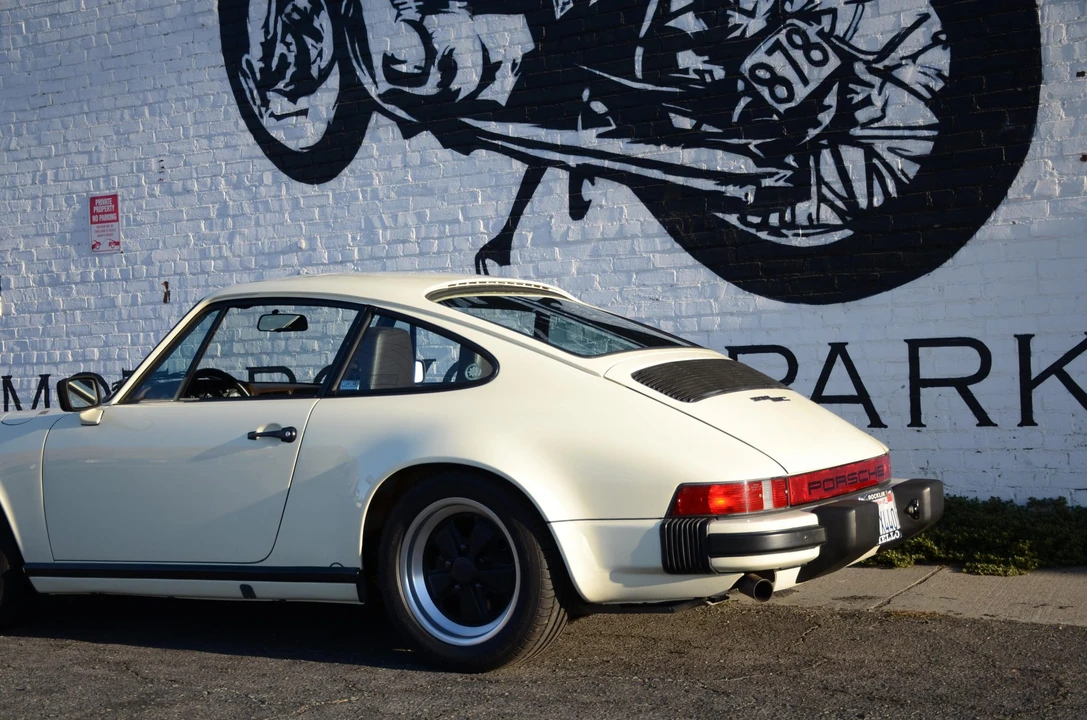 1983 Porsche 911 Carrera SC - Image 14 of 31