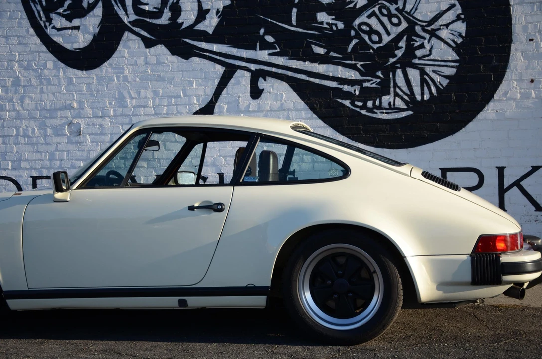 1983 Porsche 911 Carrera SC - Image 24 of 31