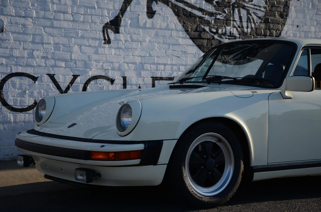 1983 Porsche 911 Carrera SC - Image 20 of 31