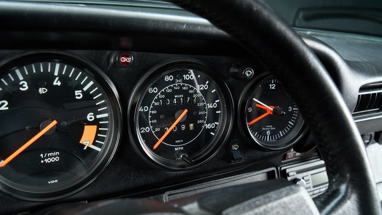 1983 Porsche 911 Carrera SC - Image 11 of 19