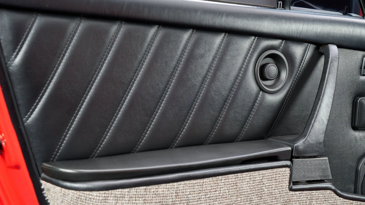 1983 Porsche 911 Carrera SC - Image 14 of 19