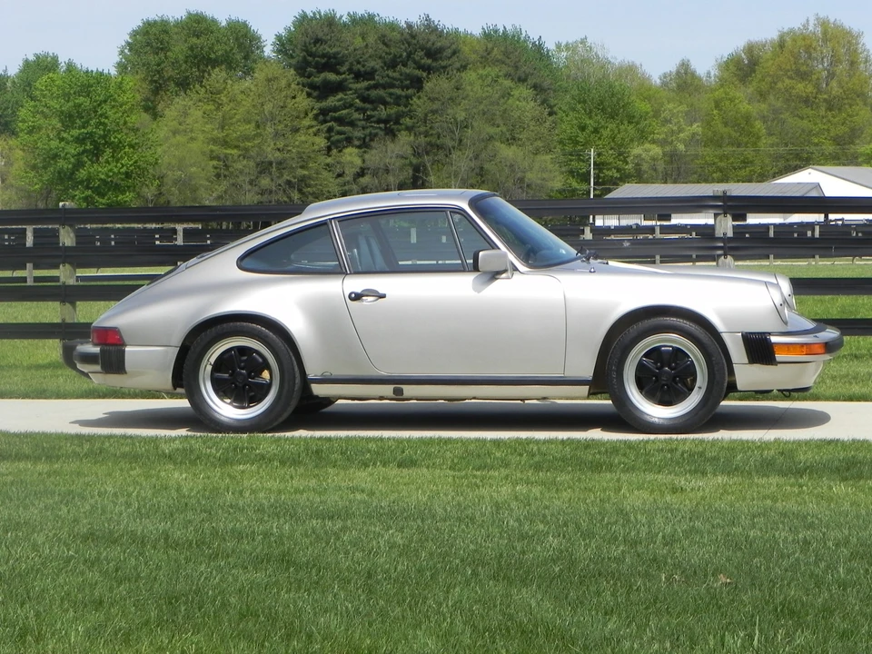 1983 Porsche 911 Carrera SC - Image 10 of 31