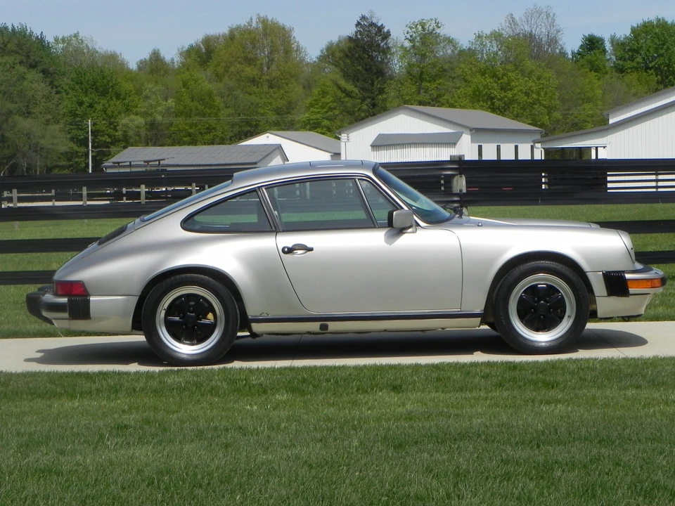 1983 Porsche 911 Carrera SC - Image 11 of 31