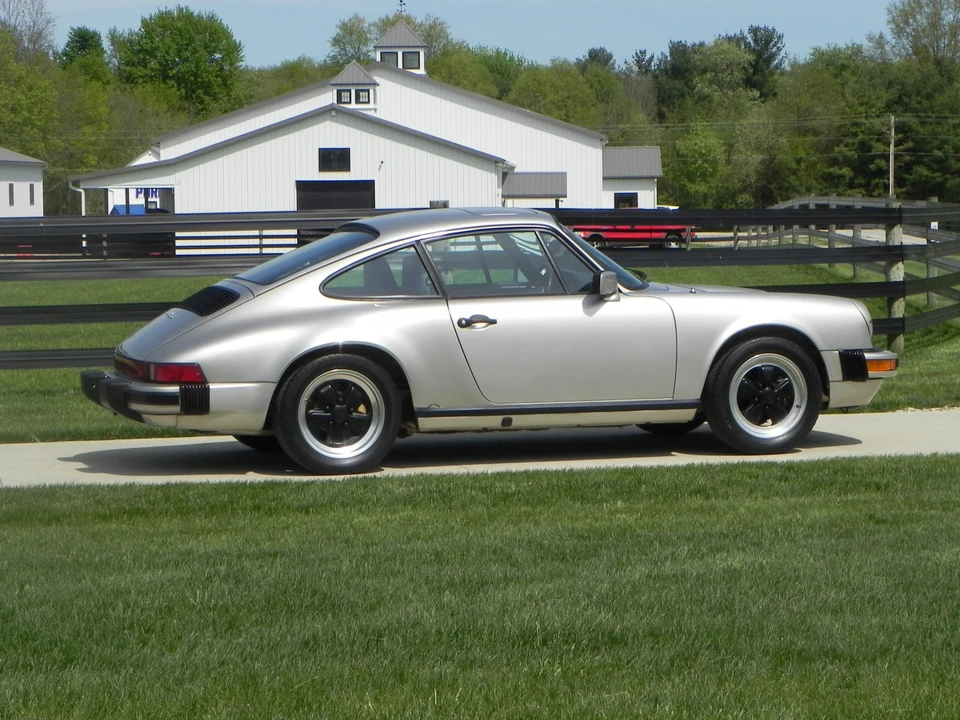 1983 Porsche 911 Carrera SC - Image 13 of 31