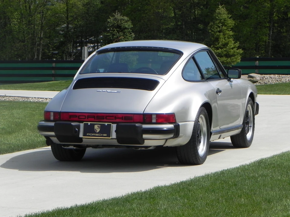 1983 Porsche 911 Carrera SC - Image 17 of 31