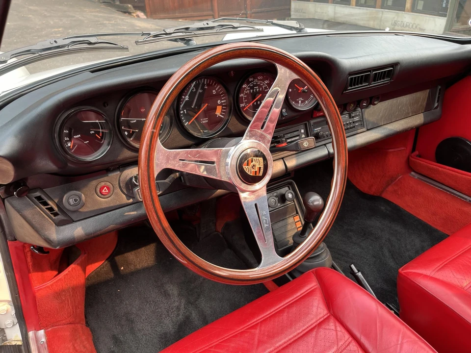 1983 Porsche 911 Carrera SC - Image 27 of 31