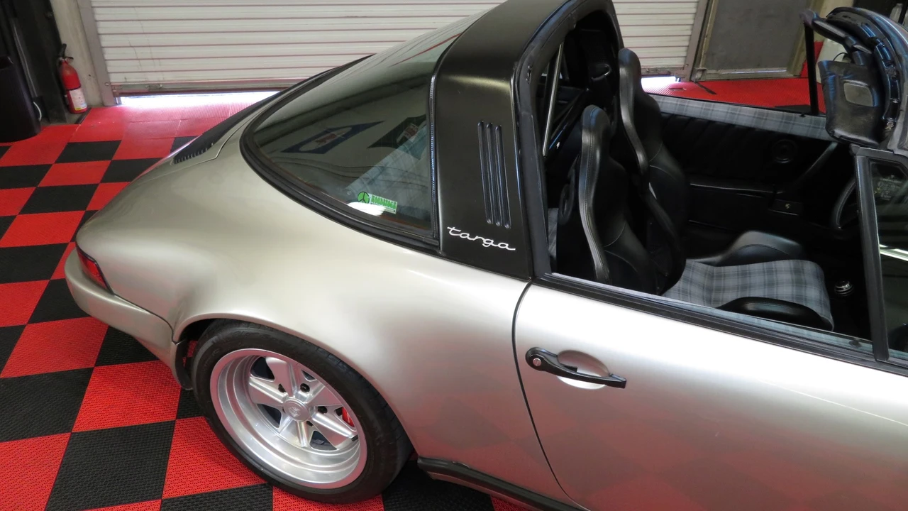 1983 Porsche 911 Carrera SC - Image 15 of 31