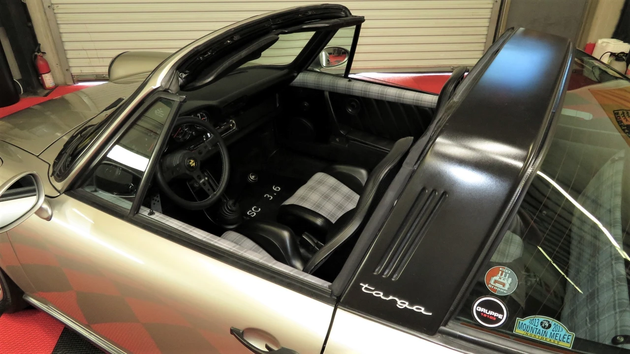 1983 Porsche 911 Carrera SC - Image 17 of 31