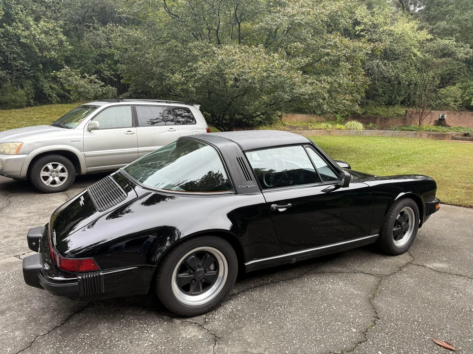 1983 Porsche 911 Carrera SC - Image 11 of 31