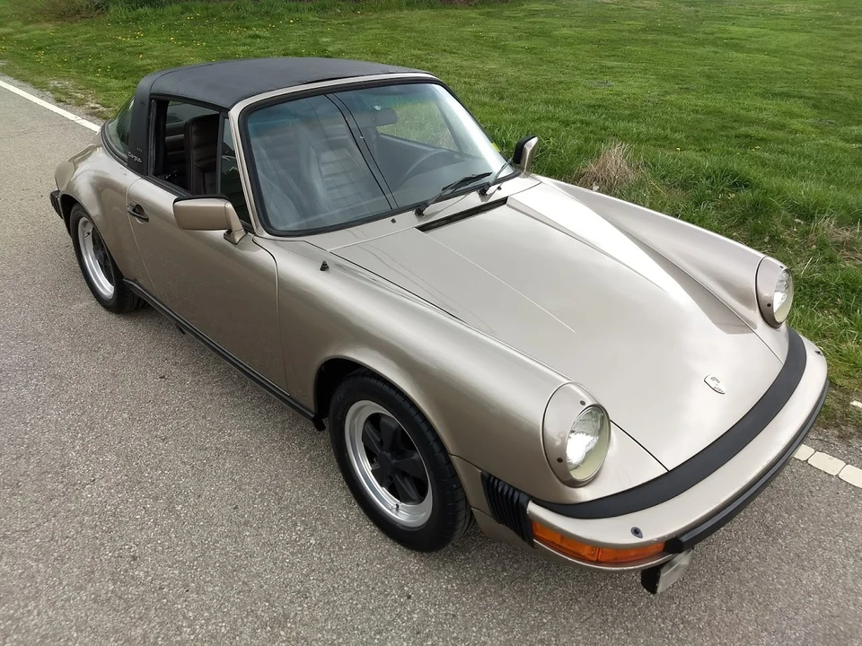 1983 Porsche 911 Carrera SC - Image 8 of 31
